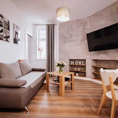 Apartament Ottimo Floriana *