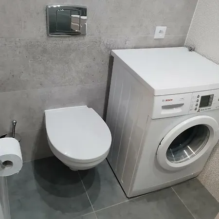 Ottimo Floriana Apartament *